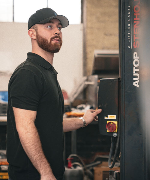 Save you up to 50% on main dealer servicing 