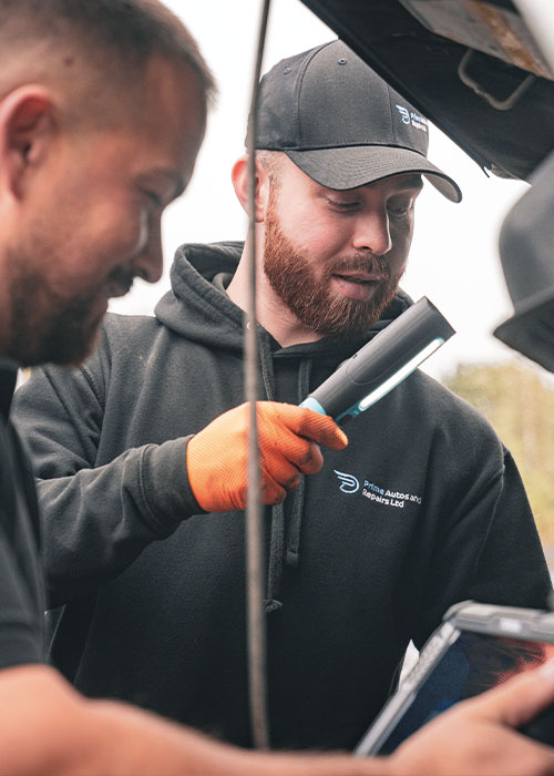 Expert Vehicle Repair Staff Sheffield